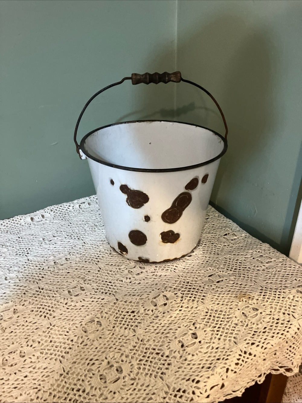 Antique VTG White Enamel Milk Bucket Apple Pail Planter Storage Granite ware Pot